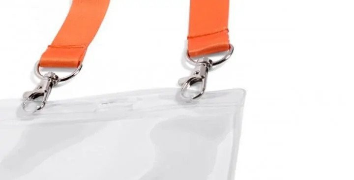 Lanyard with 2 carabiner clips