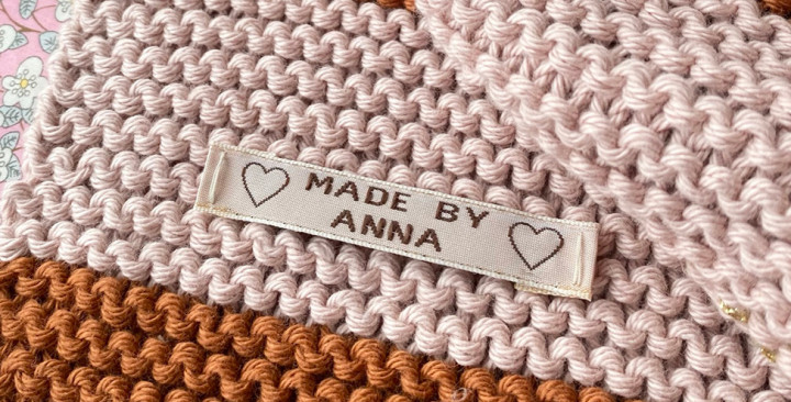 Woven name labels