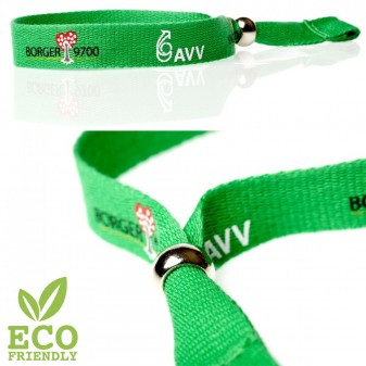 Sustainable festival wristband made of bamboo